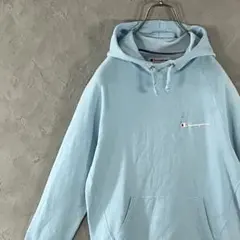 champion ハイネックパーカー　プリントロゴ　裏起毛　古着　水色　IW24