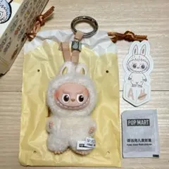 PIN FOR LOVE イニシャルラブブ A 正規品　ポップマート