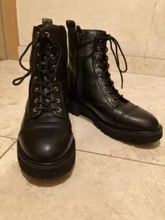 【超美品】fitfit 撥水ソフトレースアップブーツ （ブラック）