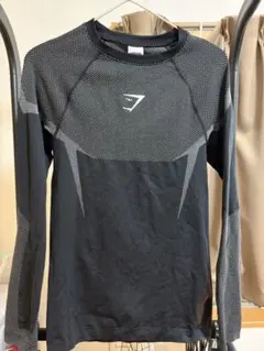 gymshark onyx 5.0 T-shirt s size - メルカリ