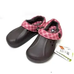 Item thumbnail for item b8b84f37-adf9-4d69-9cb8-eadf67cff5dd