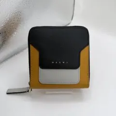 marni 二つ折り財布　ラウンドジップ　ブラック　イエロー　ホワイト　レザーのサムネイル
