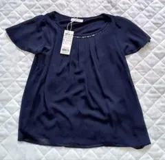 【タグ付き未使用】anySIS カットソー　Мサイズ　ネイビー色