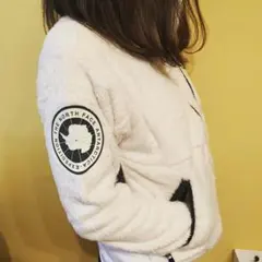 女子にも人気‼️ ヴィンテージホワイト アンタークティカ・バーサロフト・ジャケット