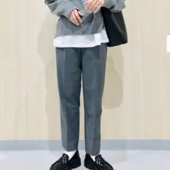 UNIQLO　スマートアンクルパンツ　グレー　Mサイズ