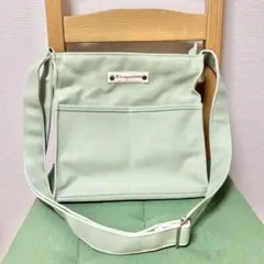 Ti Adoro KANON ショルダーバッグ クリームグリーン色