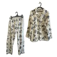 スヌーピー　モコモコ　パジャマ　ルームウェア