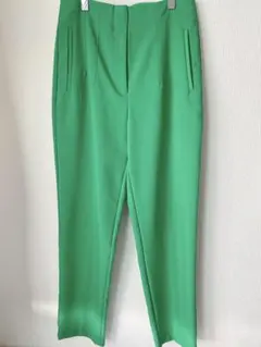 ZARA グリーンパンツ Mサイズ