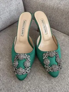 新品同様！MANOLO BLAHNIK ミュール36サイズ マノロブラニク - メルカリ
