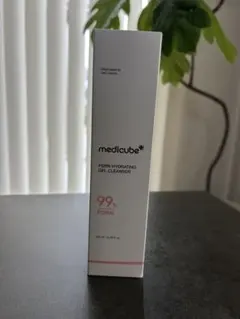 新品 medicube PDRN Hydrating Gel Cleanser