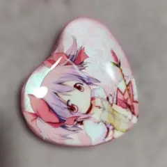魔法少女まどか☆マギカ 鹿目まどか ハート型缶バッジ　ラメ入り