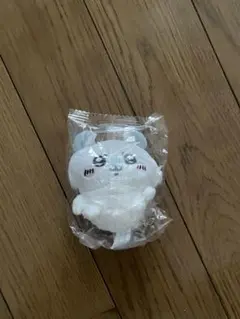 ちいかわ　モモンガ　ガチャガチャ　お座りぬいぐるみ