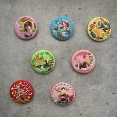 〖匿名配送〗ディズニー刺繍缶バッジ 7個セット