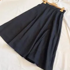 UNTITLED アンタイトル　スカート　黒　S フレア　就活　仕事　通勤