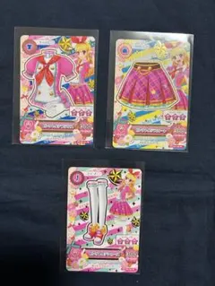 ピンクトルテコーデ　アイカツカード　星宮いちご　初期