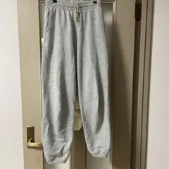グレー ジョガーパンツ サイドポケット付き