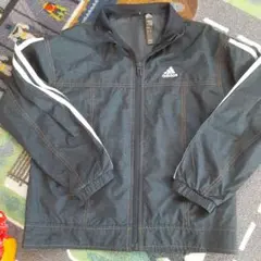 adidas　ナイロンジャケット　130