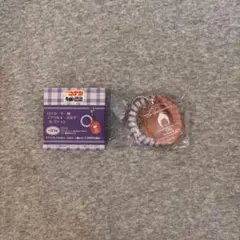 ロッカーキー風アクリルキーホルダー　上原由衣