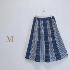 フレアスカート ネイビー 柄物 ウエストゴム Mサイズ 裏地付き