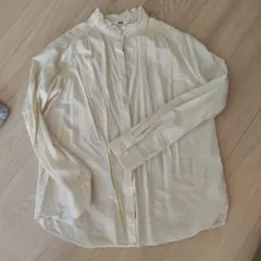 ユニクロ　ブラウス　レディース　M