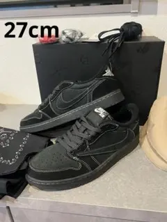 [美品]Travis Scott × Nike Black Phantomのサムネイル
