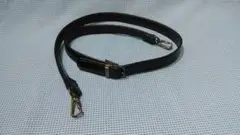 バネ式いぶし金具の合皮素材のショルダー　未使用品　レトロ