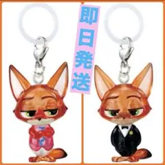 ズートピア2★めじるしアクセサリー★ガチャ★ニック２種類セット★かわいい★キツネ
