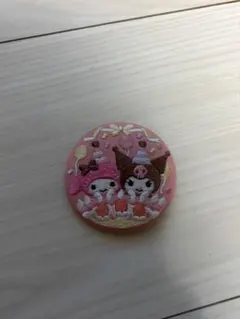 サンリオキャラクターズ　刺繍缶バッジ　マイメロ＆クロミ