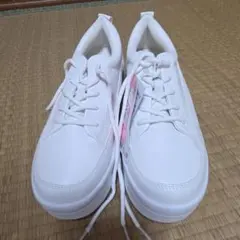 ホワイト厚底スニーカーのサムネイル