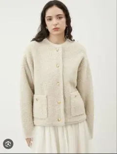 ミラオーウェン　金釦ノーカラーコンパクトラメニットジャケット