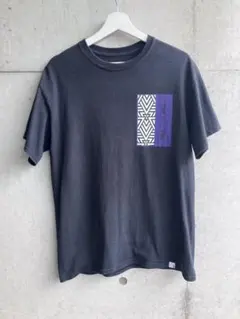 グラフィックプリント Tシャツ ブラック