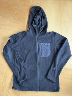 Patagonia メンズ R1 エア フルジップ フーディ Mサイズ ブラック