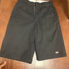 Dickies 黒 ショートパンツ ルーズフィット