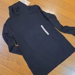 ハイネックtシャツ