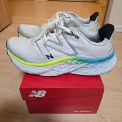 New Balance Fresh Foam スニーカー