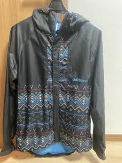 【超美品】adidasアディダス　マウンテンパーカー　ブラック　サイズLメンズ
