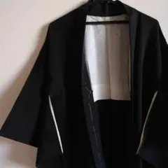 シンプルな黒の羽織　羽織　黒