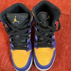 Nike Air Jordan Mid Lakers