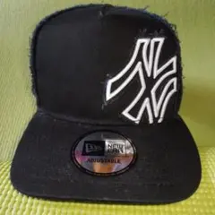 佐*郎様 NEW ERA ブラック トラッカーキャップ