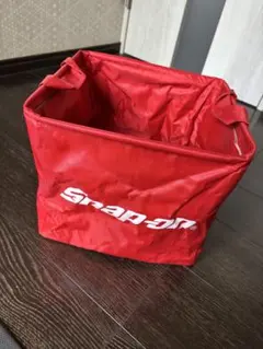 Snap-on 折り畳みナイロンバッグ 赤 新品未使用のサムネイル