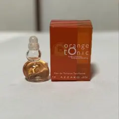 Azzaro オレンジ　トニック　4ml 香水　新品　未使用のサムネイル