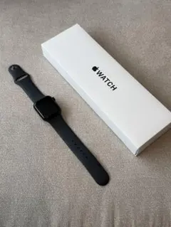 Apple Watch SE 第2世代 40mm GPS 箱付　容量75%