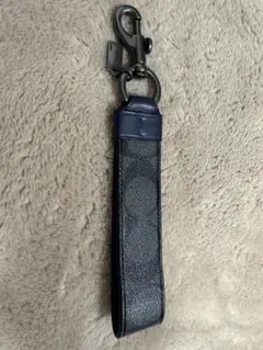 COACH レザー製ロゴ入りキーホルダー 美品