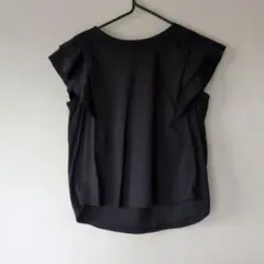 【美品】PAGEBOY ページボーイ フリル袖カットソー ブラウス 黒 Fのサムネイル