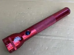 ヴィンテージ コラボ　MAG-LITE マグライト アメリカ製 ダッジ　赤　単一 ヴィンテージ コラボ MAG-LITE マグライト アメリカ製 ダッジ 赤