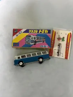 マスコミトミカ04 ジャンボーグA トヨタ クラウン救急車 - メルカリ