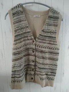 サマンサモスモス 幾何学模様 ニットベスト