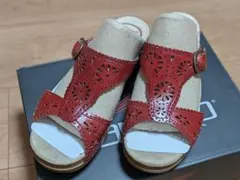 ★美品　ダンスコ サンダル サファイア 36 (23.5cm) 赤 外箱ありのサムネイル