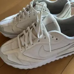 NIKEスニーカーのサムネイル