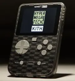 KITH×CAPCOM Hyper MegaTech Super Pocket
